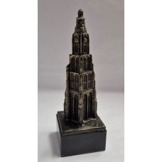 Grote kerk Breda verbronsd op marmer voet Grote kerk Breda verbronsd op marmer voet