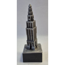 Martinitoren gematteerd op marmer voet Martinitoren gematteerd op marmer voet