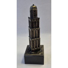 Peperbus Zwolle verbronsd op marmer voet Peperbus Zwolle verbronsd op marmer voet