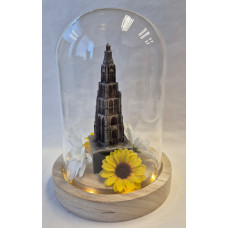 Glazen stolp met Grote kerk Breda Gematteerd Glazen stolp met Grote kerk Breda Gematteerd